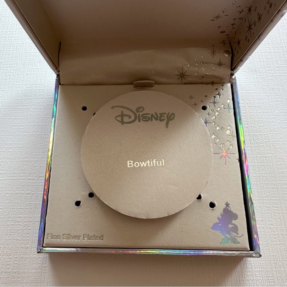 Disney‎ kohls bracelet keepsake box EMPTY